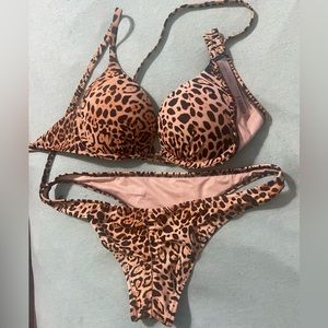 Leopard/Cheetah Print Victoria’s Secret 2 Piece Swim Suit 32A and M Bottoms
